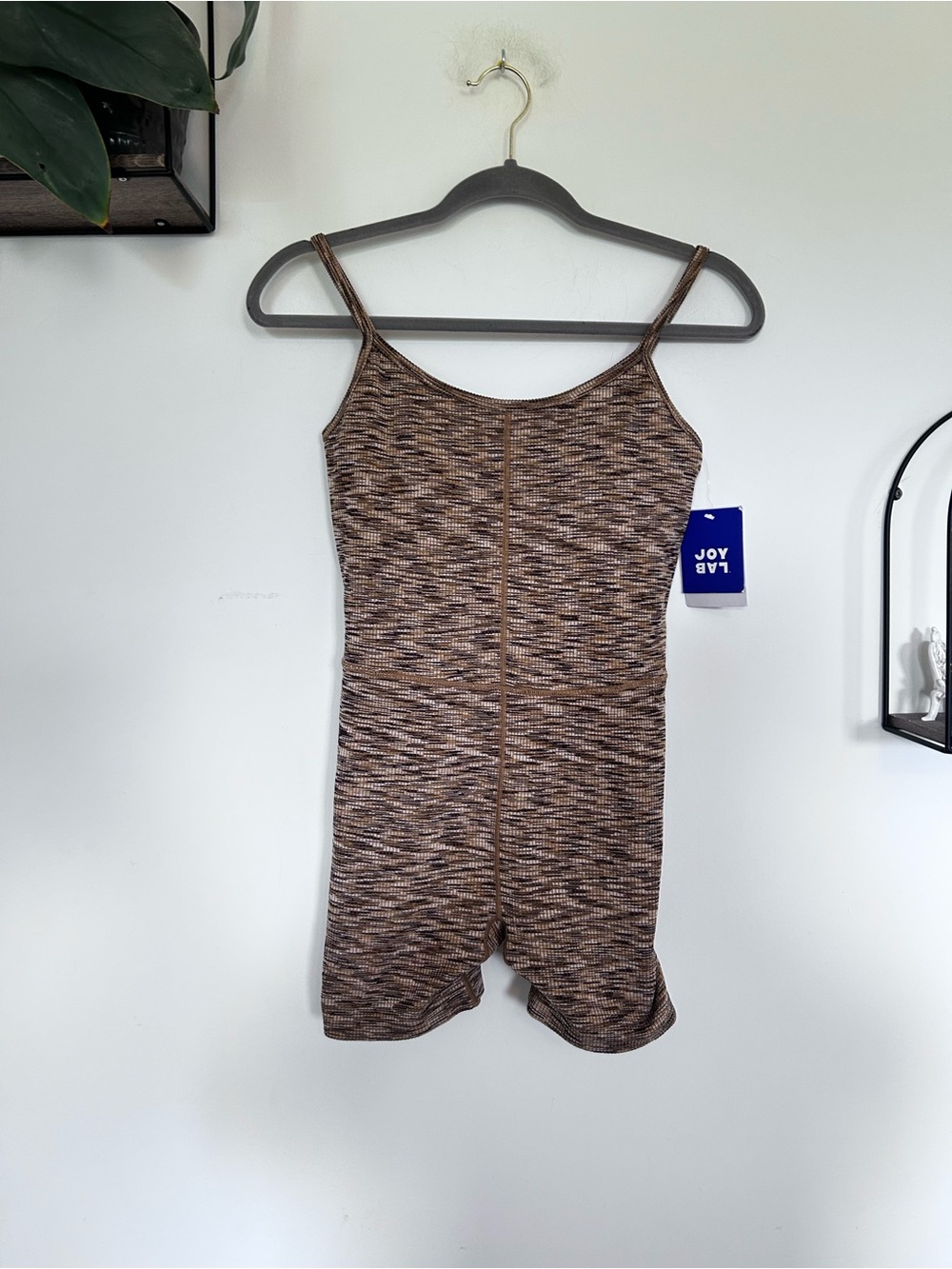 NWT JoyLab Standard Fit Sand Multi Space Dye Shorts Athletic Romper Size Large